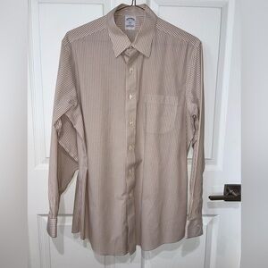 Brooks Brothers button up Slim Fit size 16 4/5